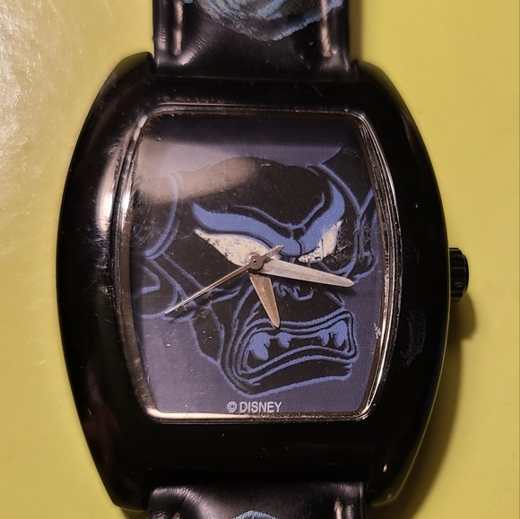 CHERNABOG DISNEY TIME WORKS FANTASIA COLLECTOR PRE-LOVED WATCH - Picture 6 of 9